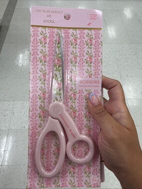 Love shack fancy Pink Floral-Accent Scissors